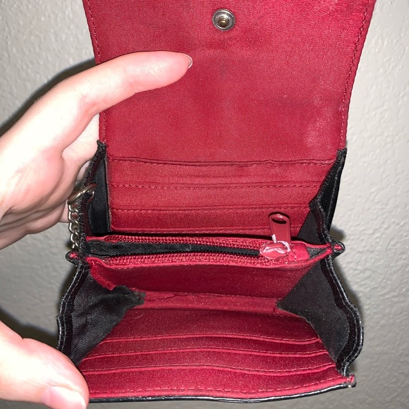 Black Tommy Hilfiger Purse - Picture 6 of 6